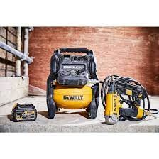 Compresor neumático Dewalt XR FLEXVOLT 54V de 9,5L sin aceite y sin cargador/batería DCC1054N-XJ