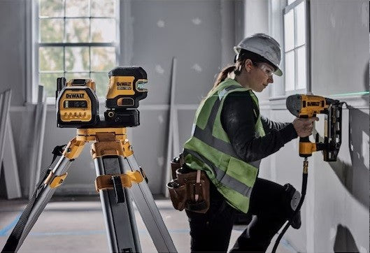 Nivel Láser autonivelante Verde Dewalt DCE822D1G18-QW