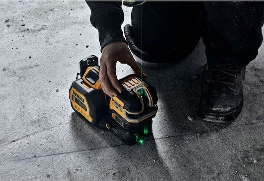 Nivel Láser autonivelante Verde Dewalt DCE822D1G18-QW