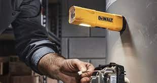 Linterna led recargable Dewalt DCL183 3,6V 1000 lúmenes