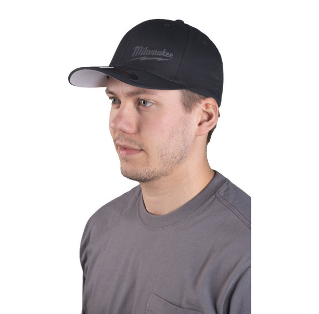 Gorra Milwaukee Negra BCS BL SM talla S/M 4932493095