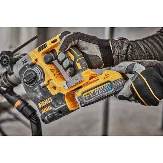 Martillo Electroneumático 2.1J SDS Plus XR 18V con 2 Baterías POWERSTACK Dewalt DCH273H2T-QW