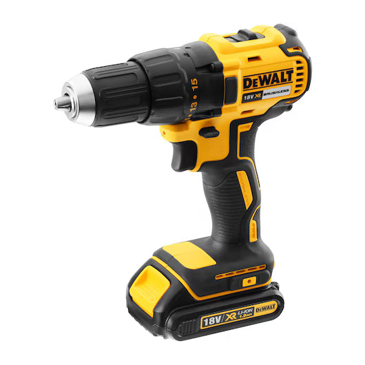 Taladro Atornillador XR 18V con 2 Baterías 1.5Ah y TSTAK Dewalt DCD777S2T