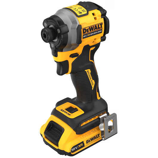 Atornillador de Impacto Compacto 1/4" 205Nm XR 18V con 2 Baterías 5Ah y TSTAK Dewalt DCF850P2T