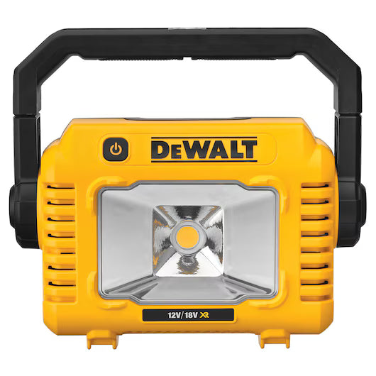 Luz LED Compacta 2000 Lúmenes XR 18V/12V Sin Batería/Cargador Dewalt DCL077