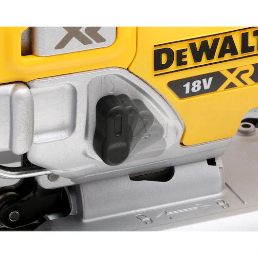 Sierra de Calar XR 18V con 2 Baterías 5Ah y TSTAK Dewalt DCS334P2