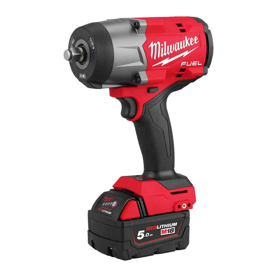 Llave de Impacto Alto Par 1/2 M18 FUEL con 2 Baterías 5.0 Ah, Cargador Rápido y Maletín Milwaukee M18 FHIW2F12-502X