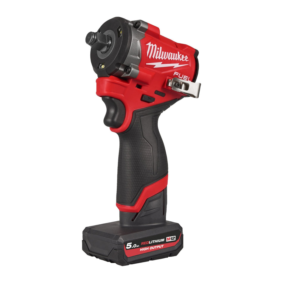 Llave de Impacto Subcompacta 1/2 M12 FUEL con Anillo, 2 Baterías 5.0 Ah HIGH OUTPUT, Cargador y Maletín Milwaukee M12 FCIWF12G3-502X