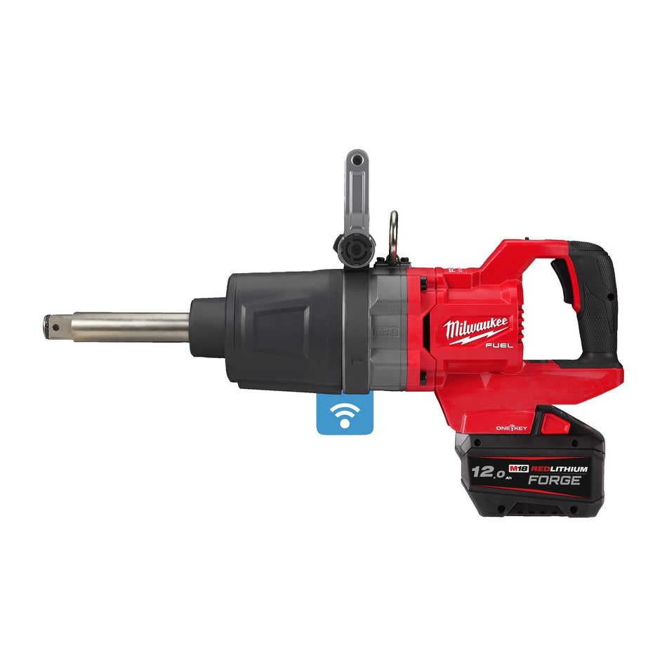 Llave de Impacto Alto Par 1″ M18 FUEL ONE-KEY D-Handle Eje Ext. Largo con Batería FORGE 12.0 Ah, Cargador Rápido y Maletín Milwaukee M18 ONEFHIWF1D-121C