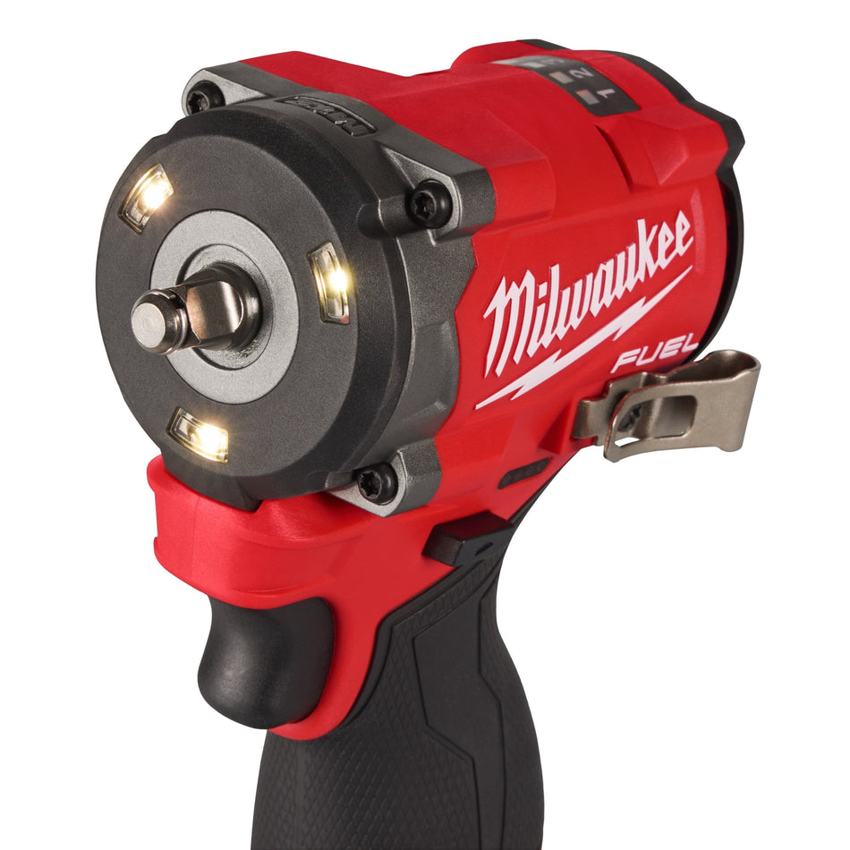 Llave de Impacto Subcompacta 3/8 M12 FUEL con Anillo Maletín Milwaukee M12 FCIWF38G3-0