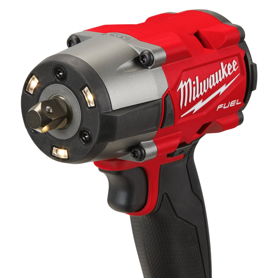 Llave de Impacto Par Medio 1/2 M18 FUEL con Pin de Retención y Maletín Milwaukee M18 FMTIW2P12-0X