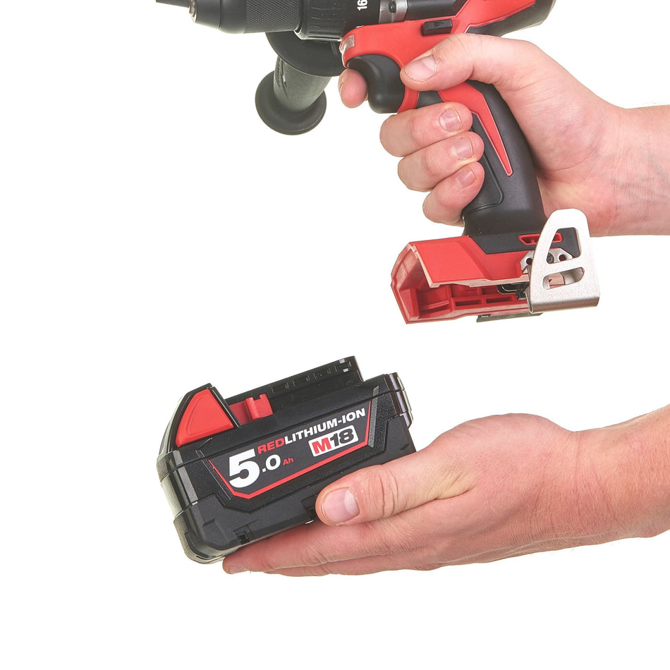 Taladro Percutor M18 sin Escobillas BLPD2 con Maletín Milwaukee M18 BLPD2-0X