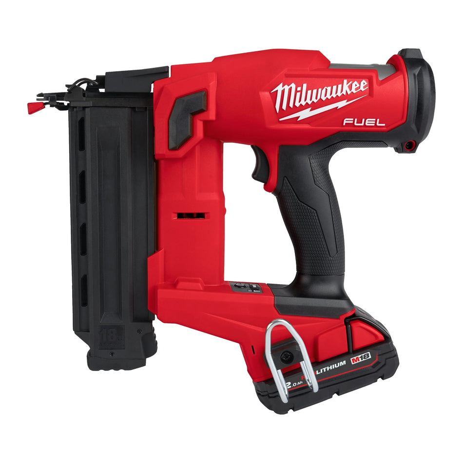 Clavadora de acabados 18GA M18 FUEL con 2 Baterías 2.0Ah, Cargador y Bolsa Milwaukee M18 FN18GS-202X