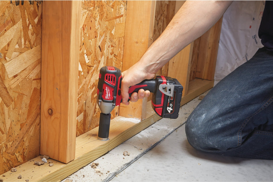 Llave de Impacto Compacta 1/2 M18 con Pin Milwaukee M18 BIW12-0
