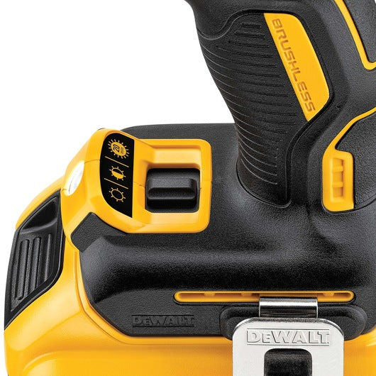 Taladro Percutor 13mm 70Nm XR 18V con 2 Baterías 2Ah y TSTAK Dewalt DCD796D2