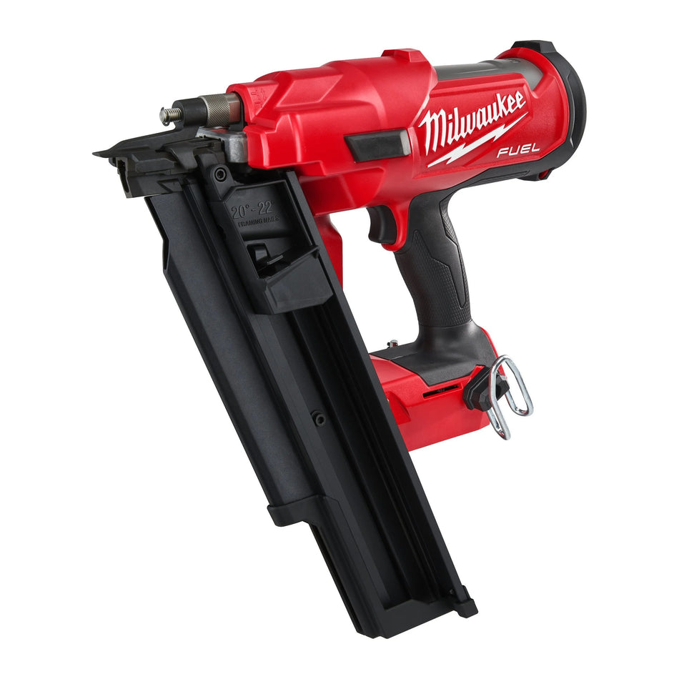 Clavadora de estructuras 21° M18 FUEL con Maletín Milwaukee M18 FFN21-0C