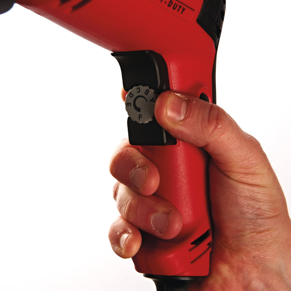 Taladro Percutor 630W 1 Velocidad con Maletín Milwaukee PDE 16 RP